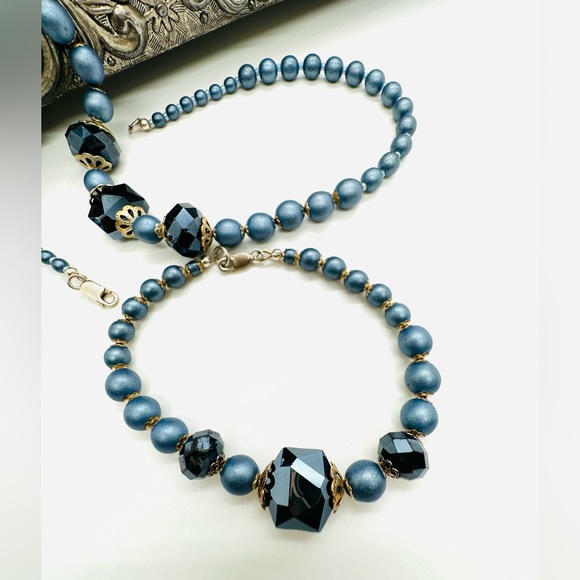 Vintage Blue Crystal Demi Parure Bracelet Set - Picture 4 of 12